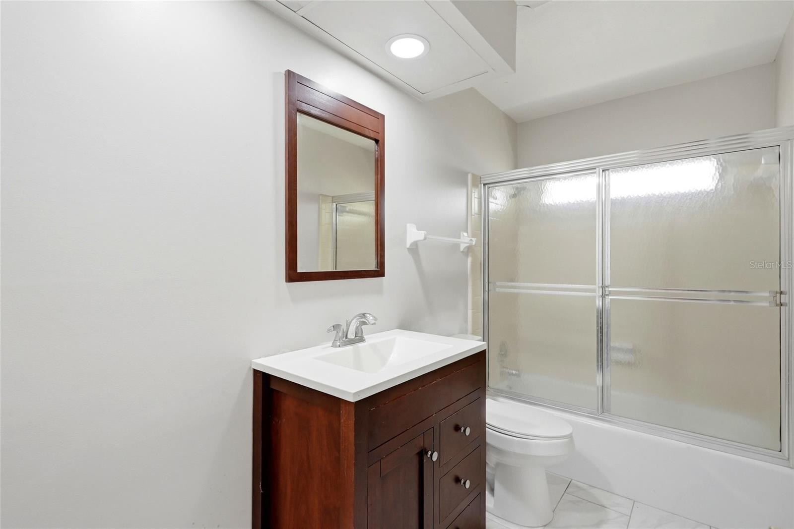 GULF GATE UNIT 6 - Residential
