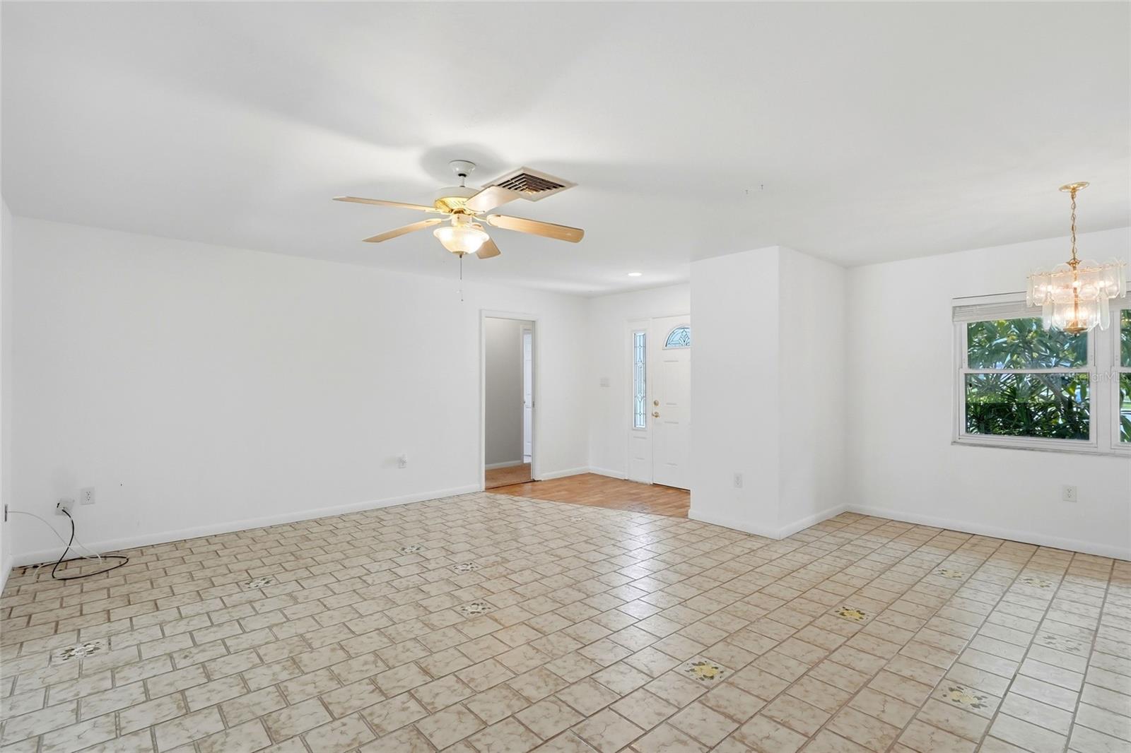 GULF GATE UNIT 6 - Residential