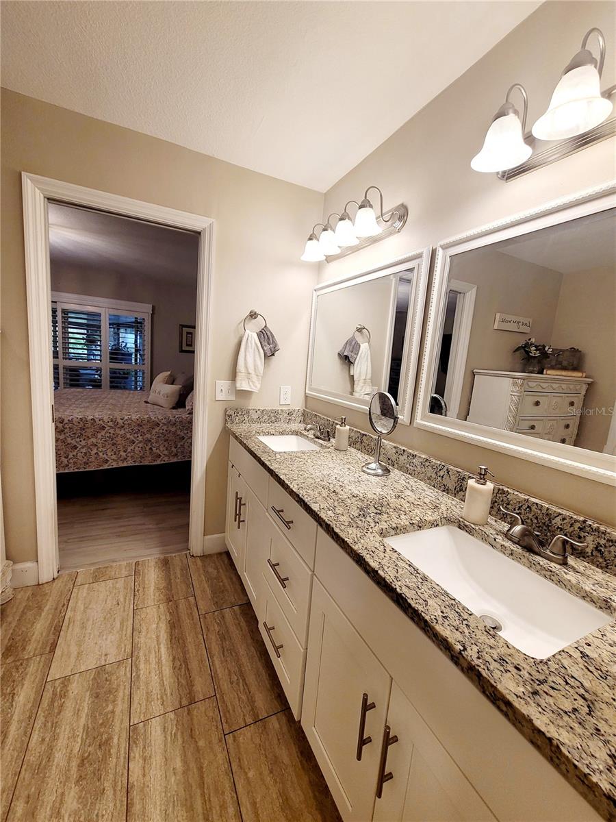 INDIAN HILLS - Residential