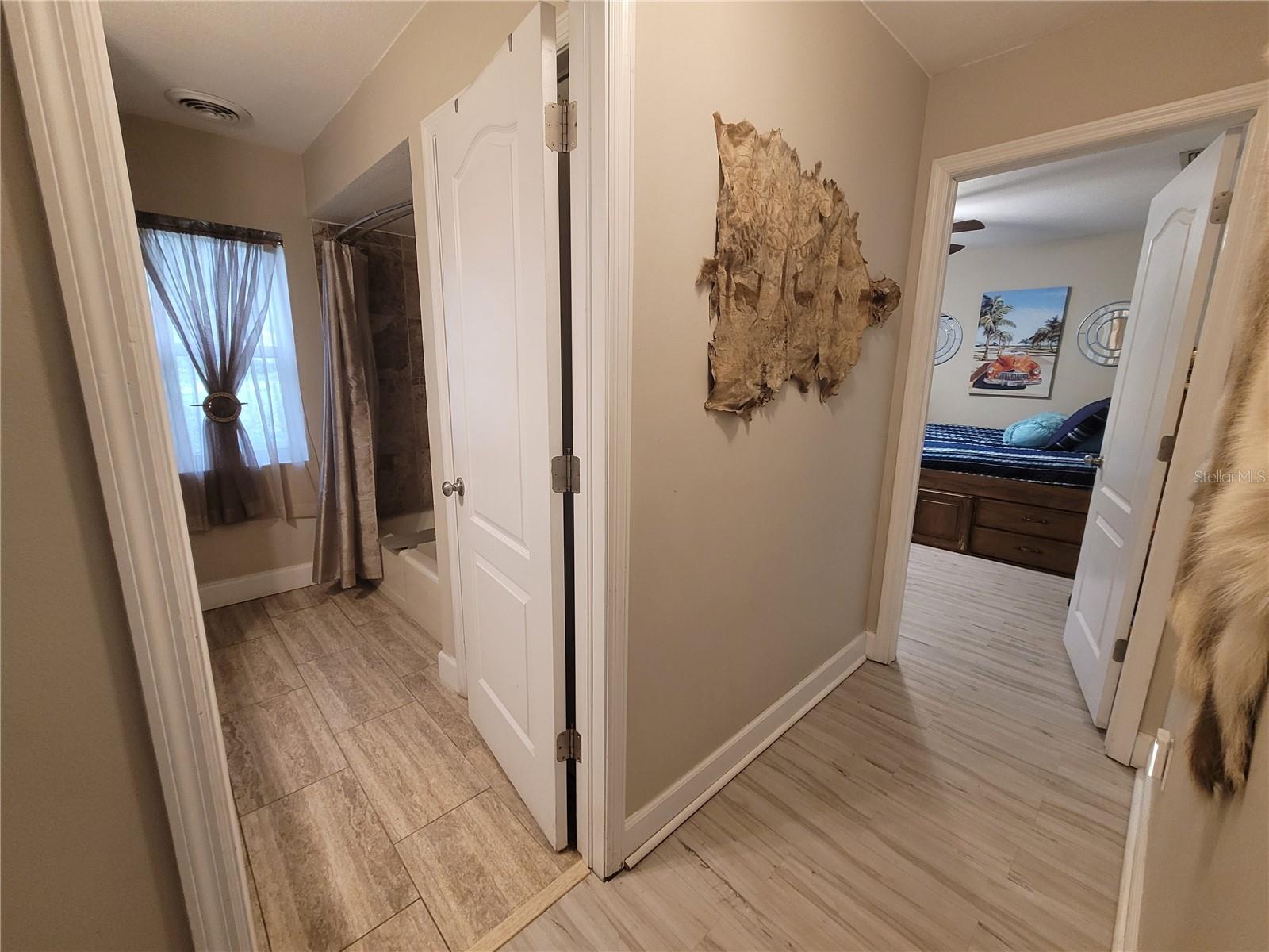 INDIAN HILLS - Residential