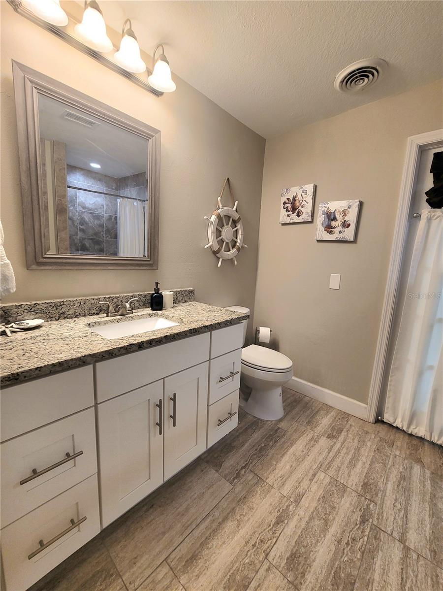 INDIAN HILLS - Residential