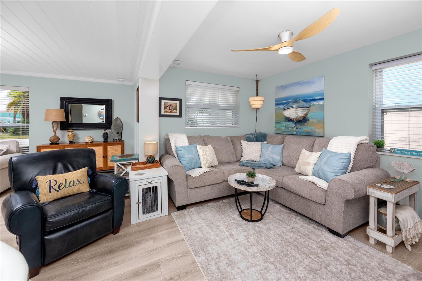 MADEIRA MANOR - Residential