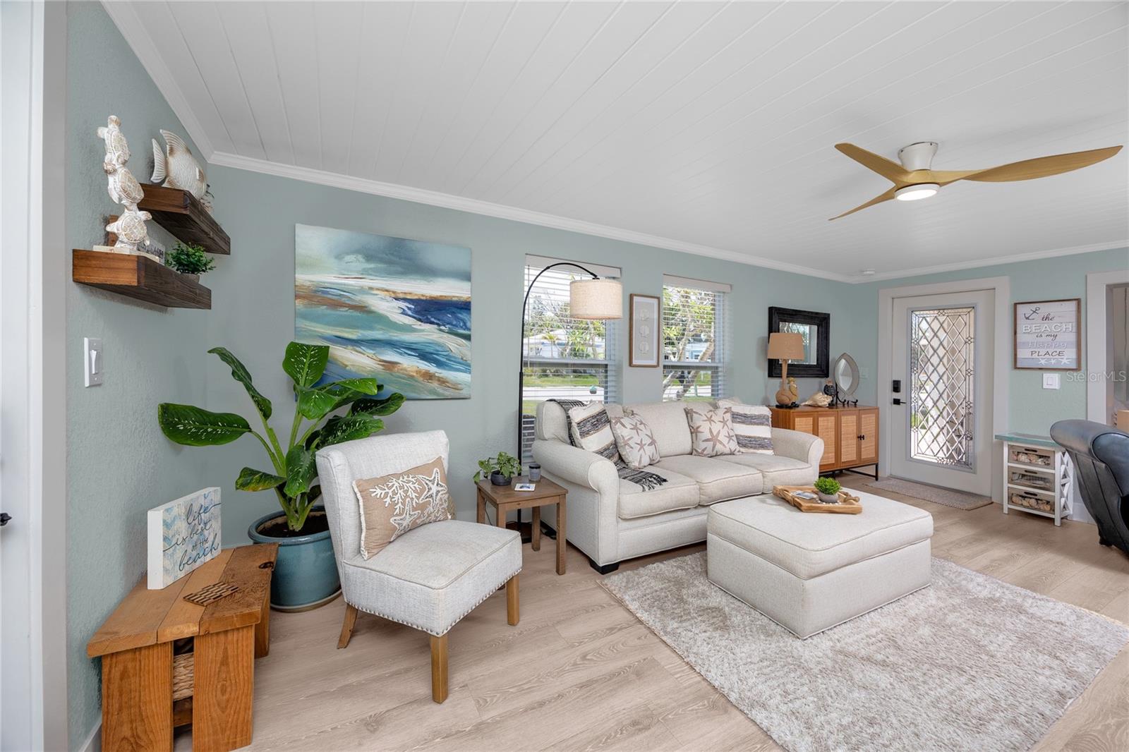 MADEIRA MANOR - Residential