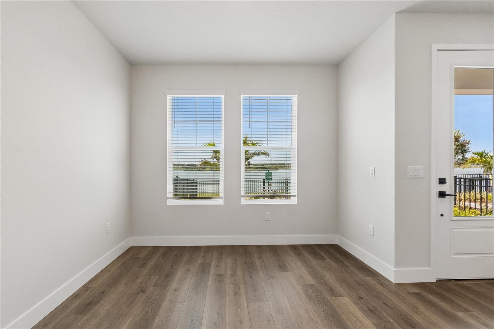 EMERALD LANDING AT WATERSIDE - Residential