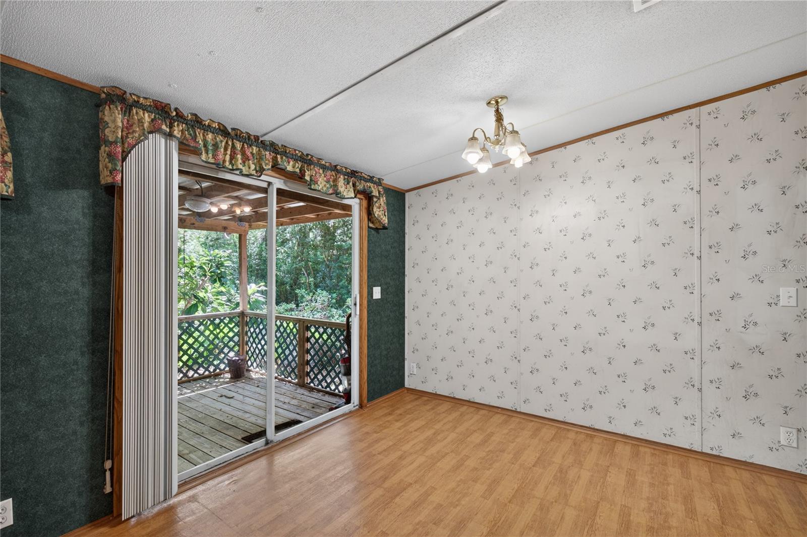 SANDY ACRES - Residential