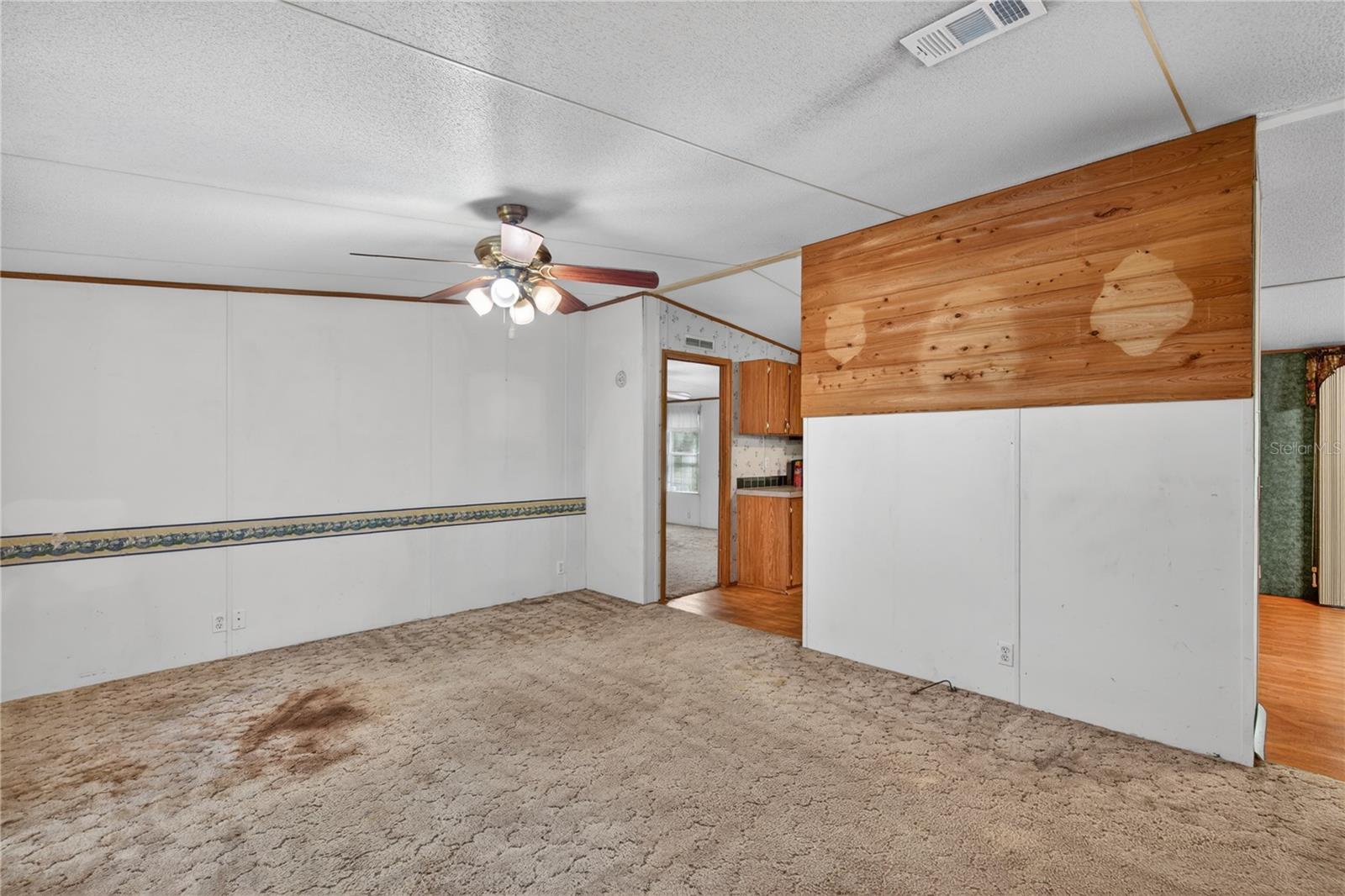 SANDY ACRES - Residential