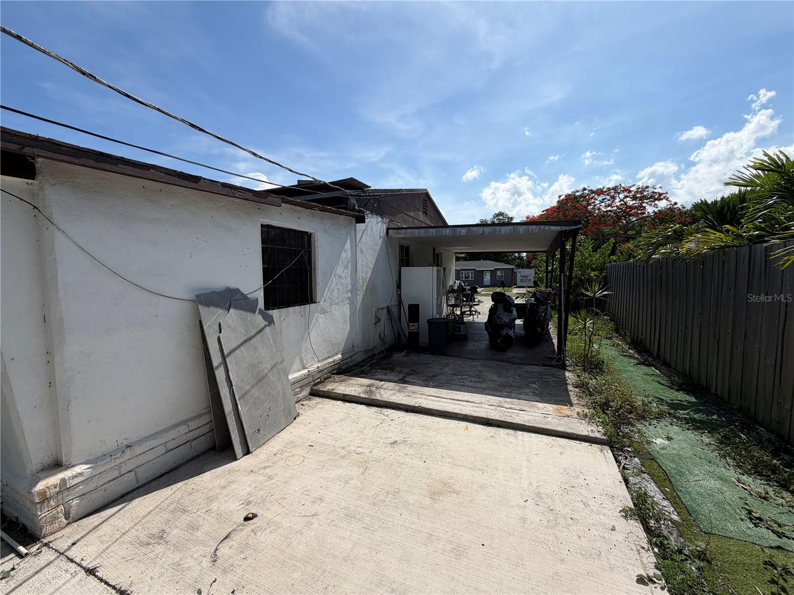 GUAVA GROVE ESTATES 1ST ADD - Residential