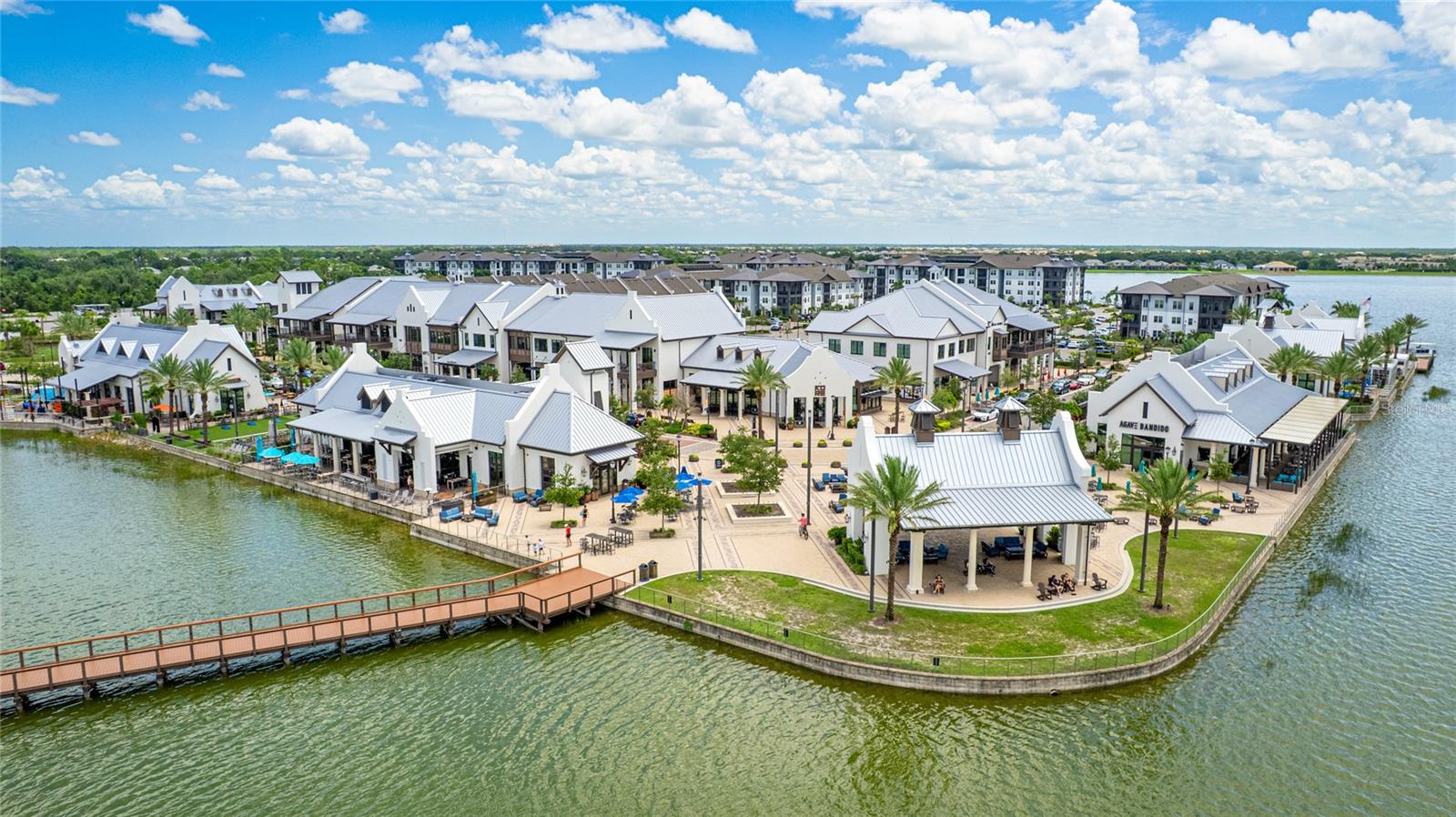 NAUTIQUE/WATERSIDE - Residential Lease
