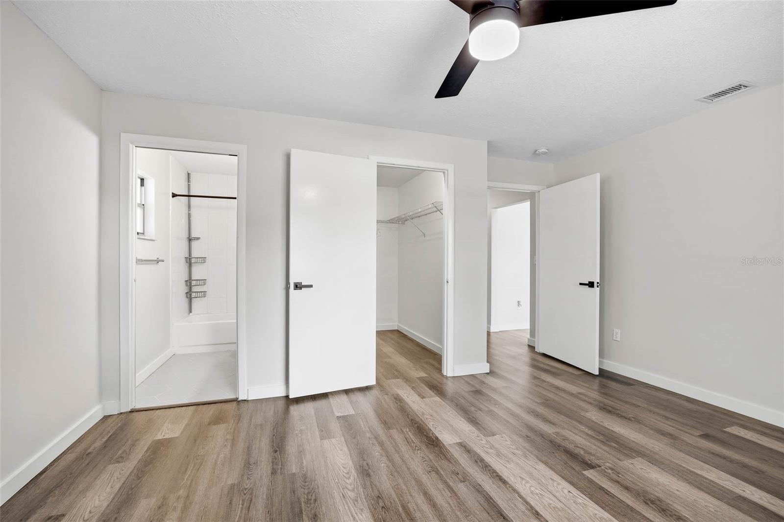 MAXIMO HEIGHTS - Residential