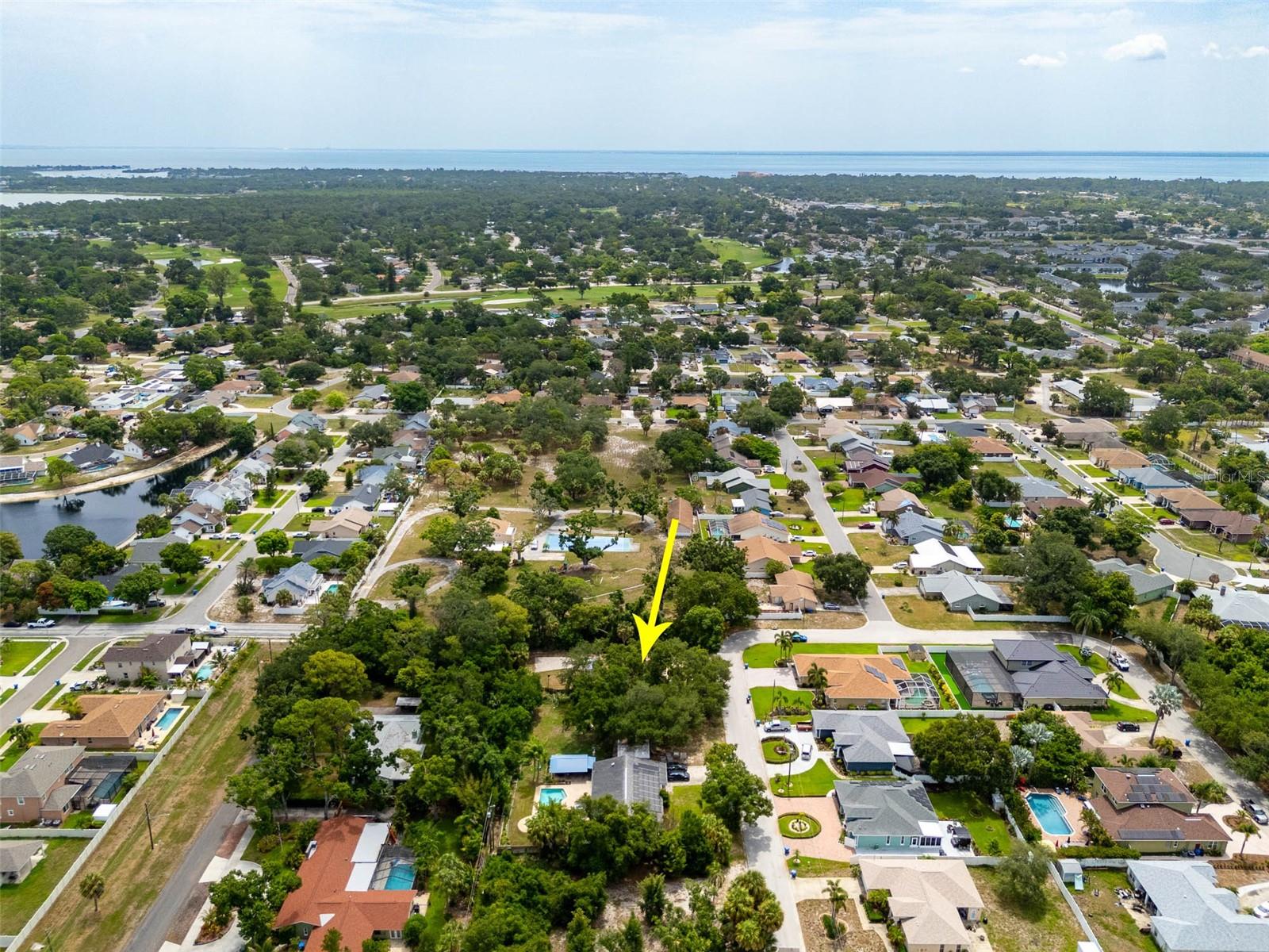 MAXIMO HEIGHTS - Residential