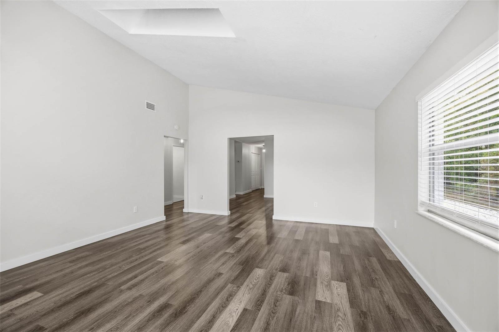 MAXIMO HEIGHTS - Residential