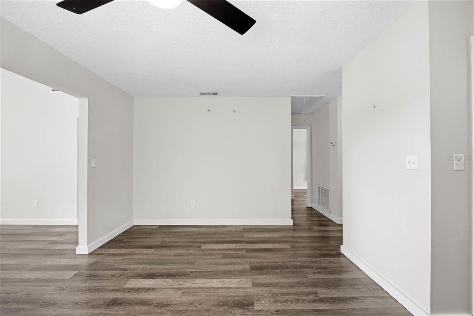 MAXIMO HEIGHTS - Residential