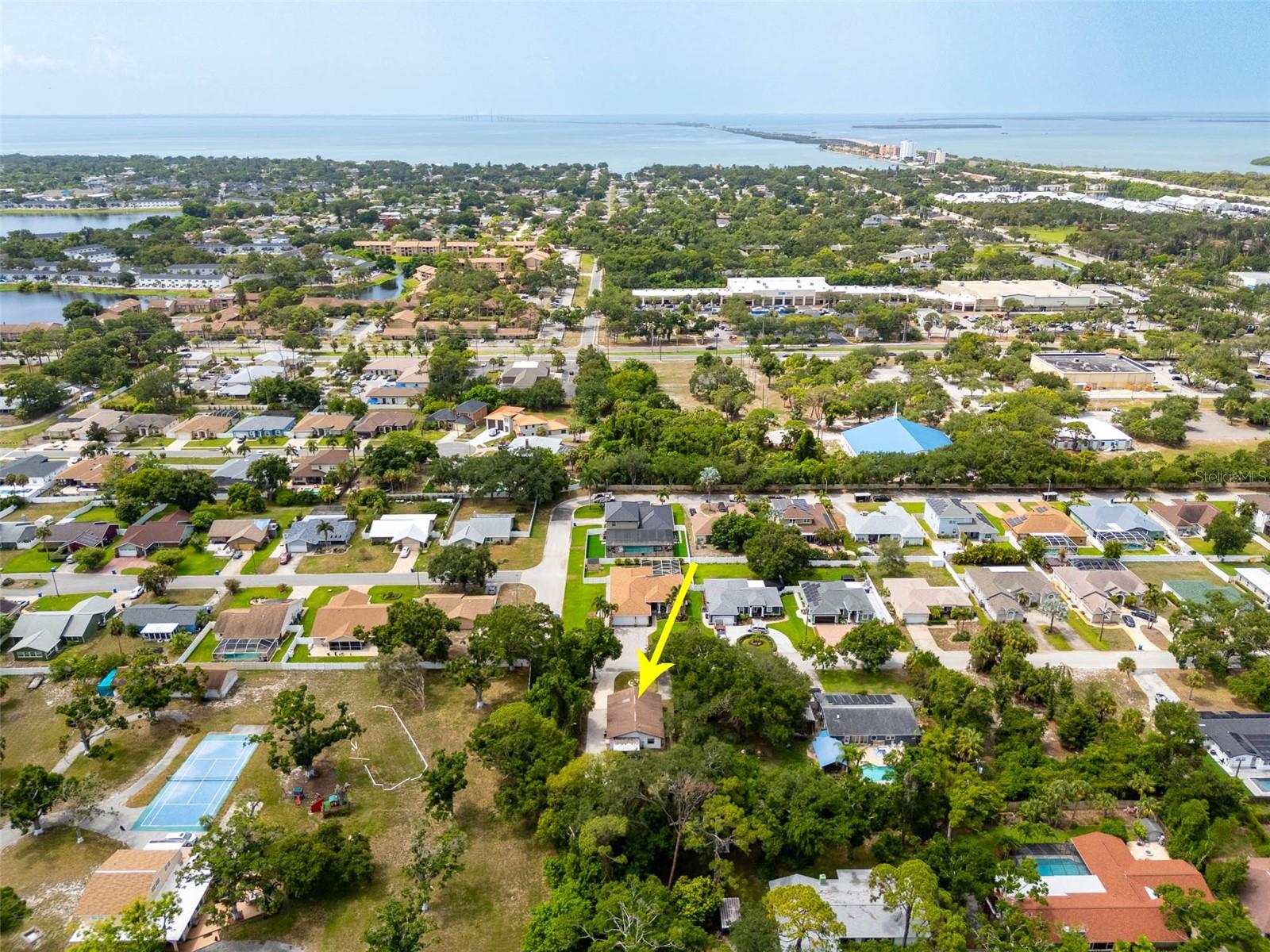 MAXIMO HEIGHTS - Residential