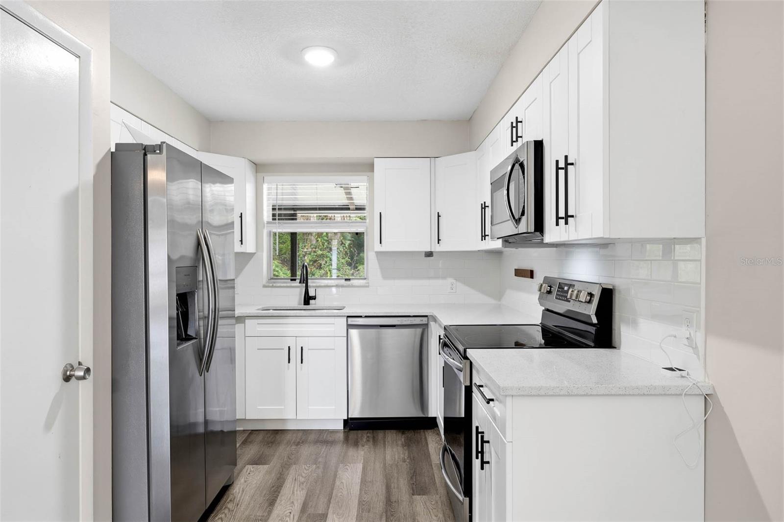 MAXIMO HEIGHTS - Residential