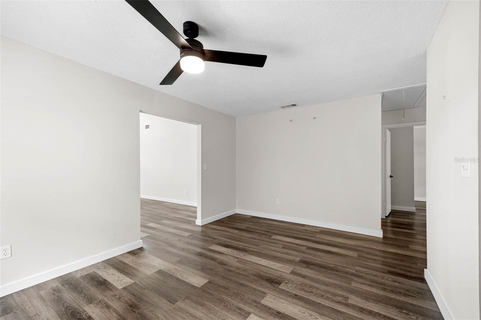 MAXIMO HEIGHTS - Residential