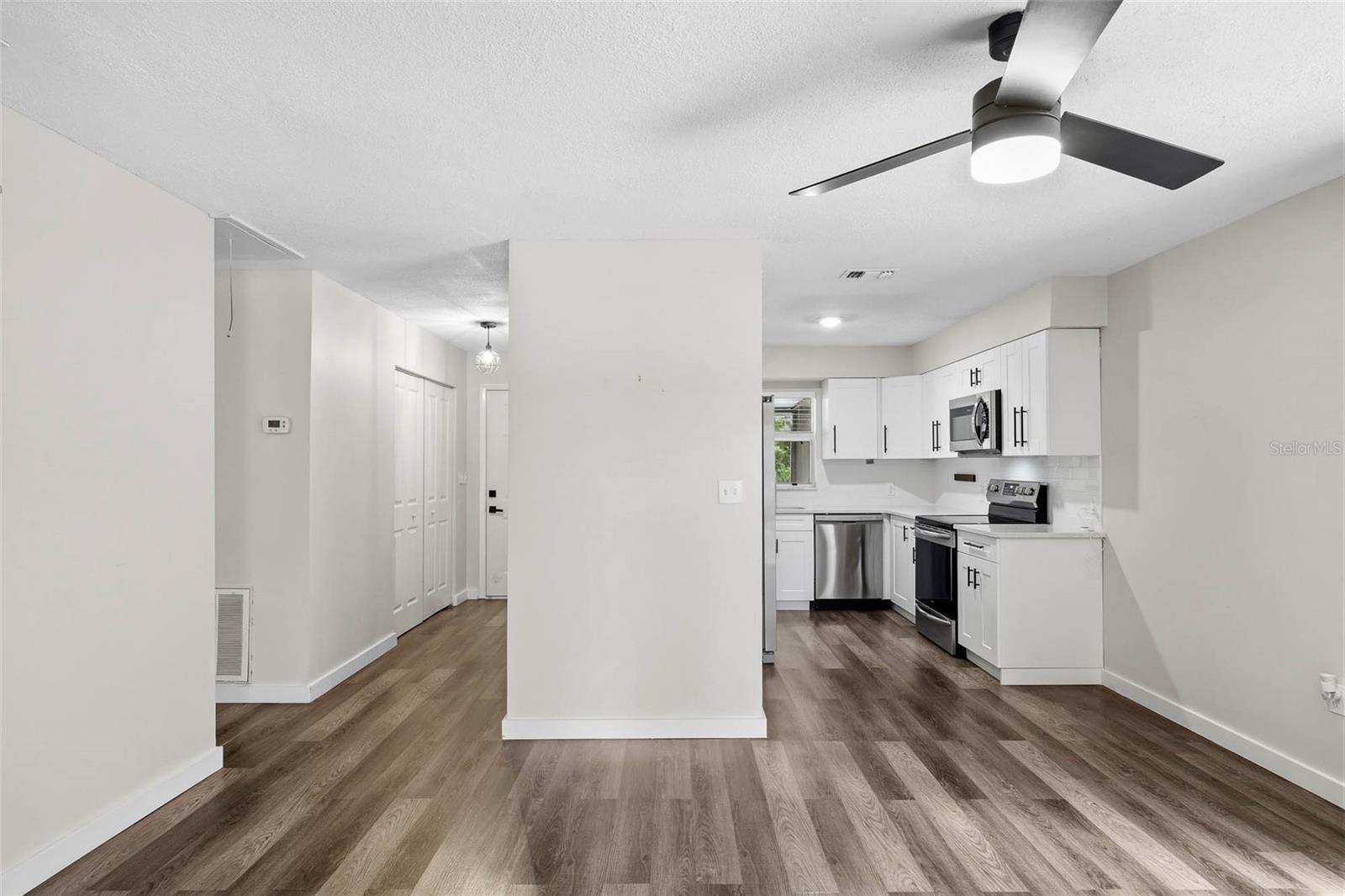 MAXIMO HEIGHTS - Residential