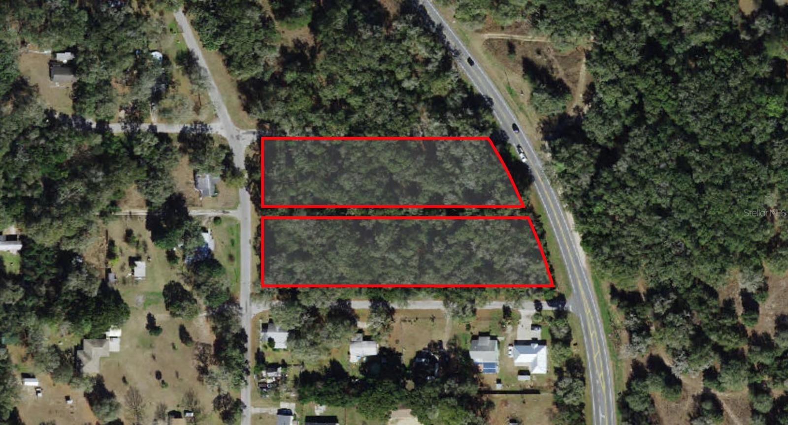 Prime 2.75± acre corner parcel with approximately 250 feet of frontage on N Florida Ave (US-41), offering exceptional exposure on one of Citrus County's major commercial corridors. Featuring General Neighborhood Commercial (GNC) zoning along the frontage and Residential zoning toward the rear, this property provides outstanding flexibility for a wide range of development possibilities, subject to county approval. The strategic location, high traffic visibility, and dual zoning make it an attractive opportunity for investors, developers, and owner-users alike. Conveniently located near Inverness and Dunnellon, this property combines accessibility, visibility, and long-term growth potential in one exceptional offering.