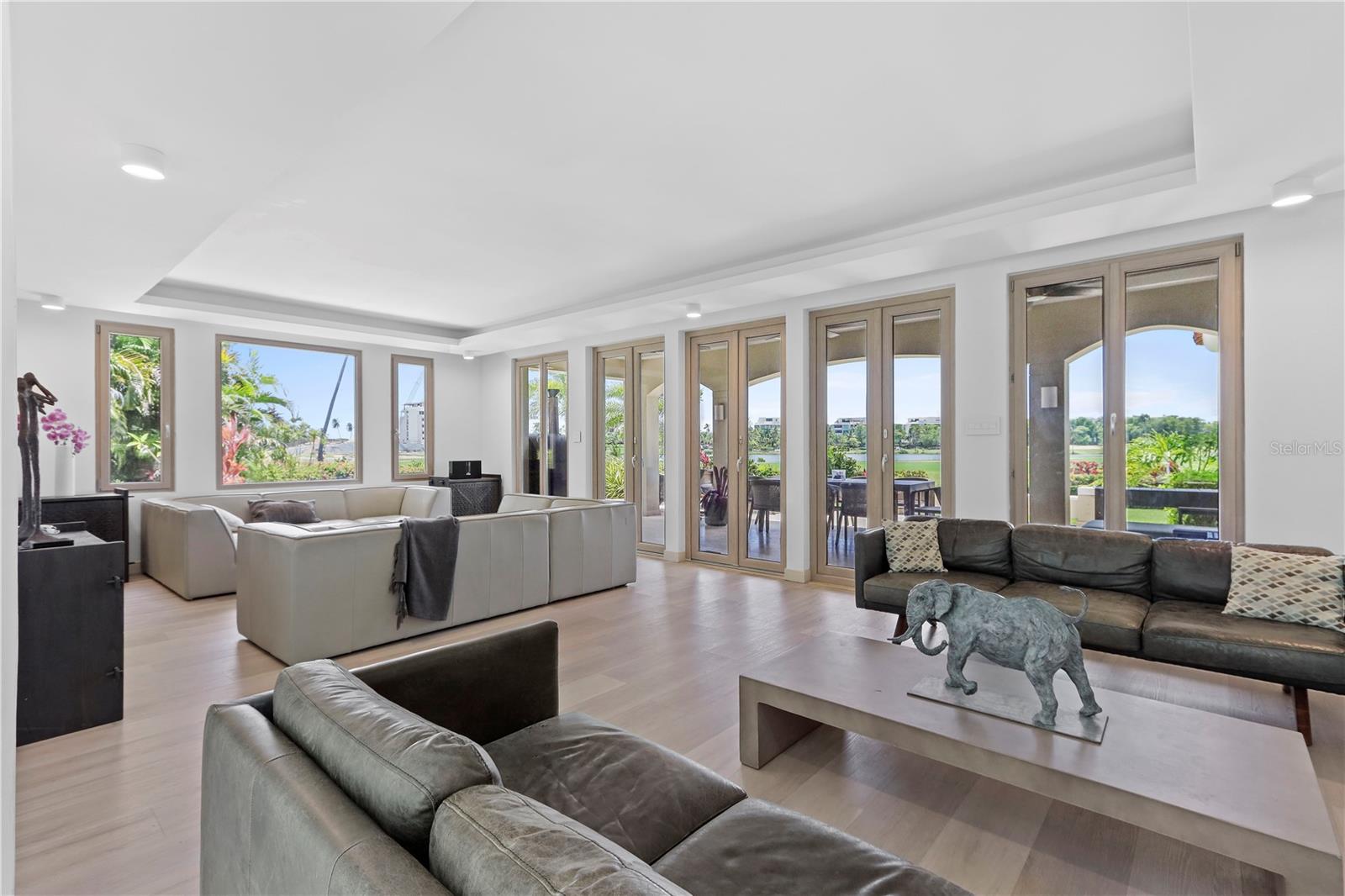 THE GREENS VILLAS AT DORADO BEACH - Residential