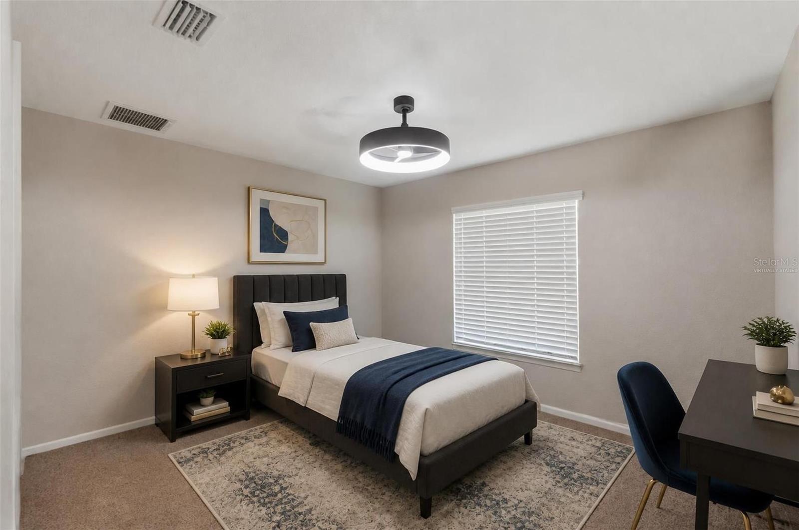 ROYAL HIGHLANDS - Residential