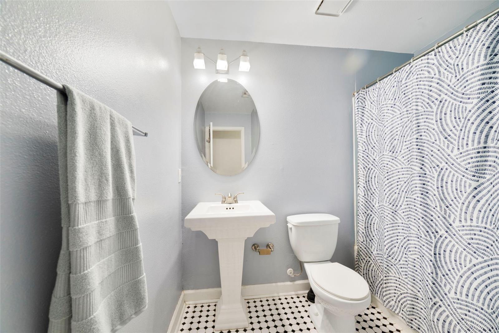 MIRIADA CONDO BLDG 2019 - Residential