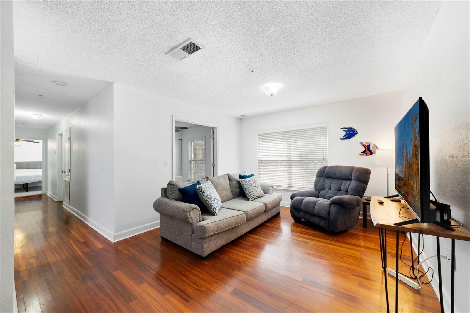 MIRIADA CONDO BLDG 2019 - Residential