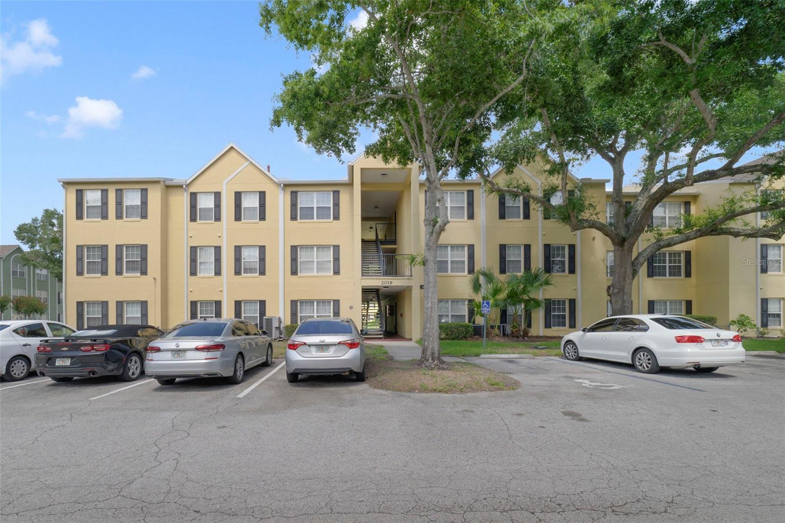 MIRIADA CONDO BLDG 2019 - Residential