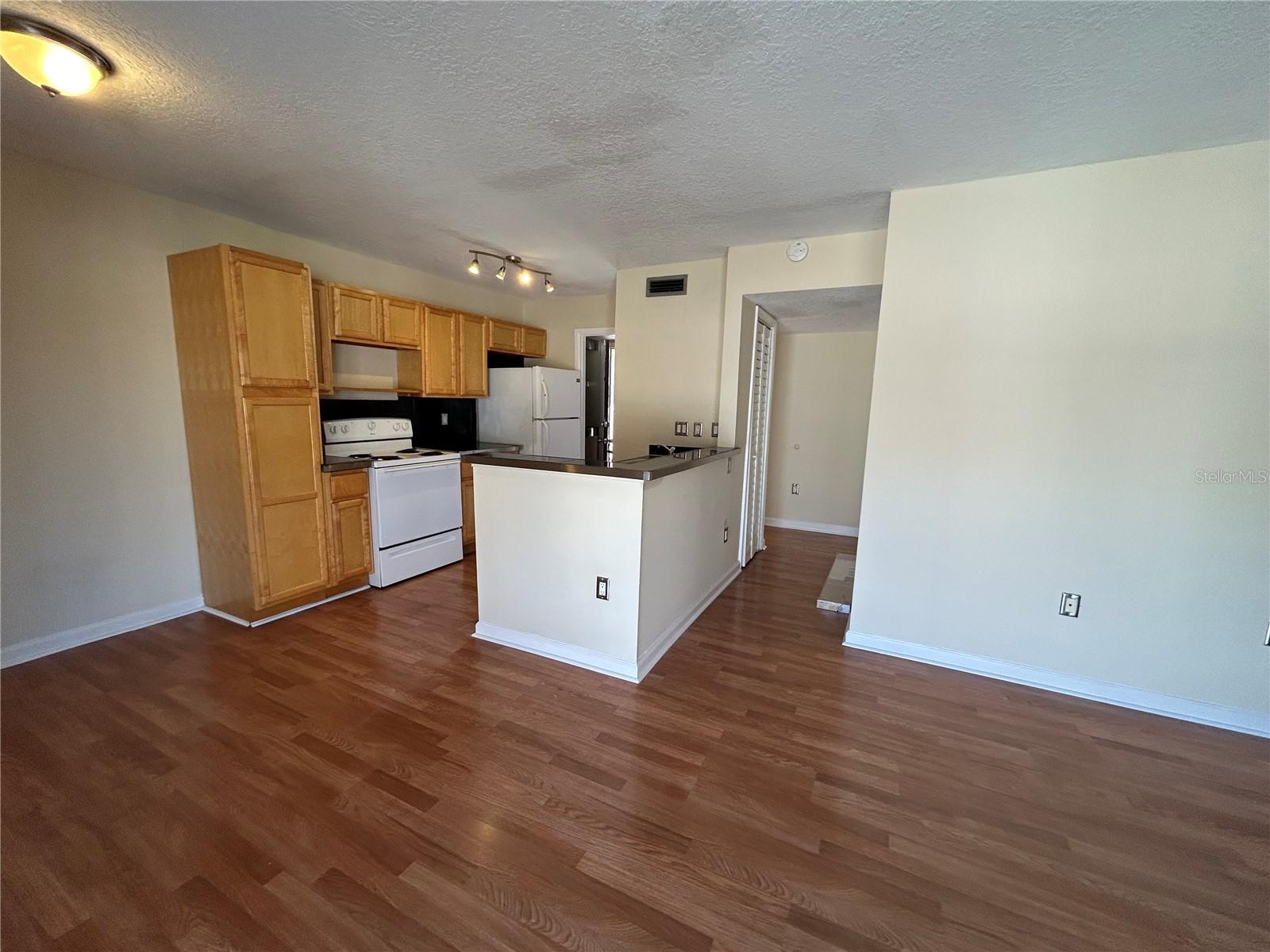 MARBEYA CLUB CONDO - Residential