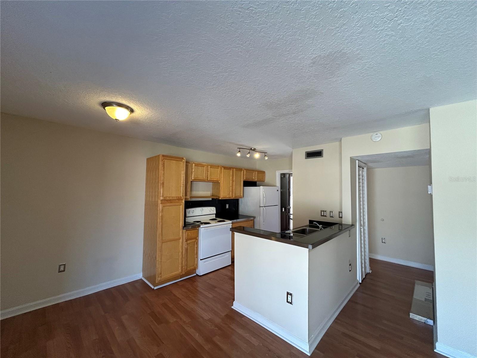MARBEYA CLUB CONDO - Residential