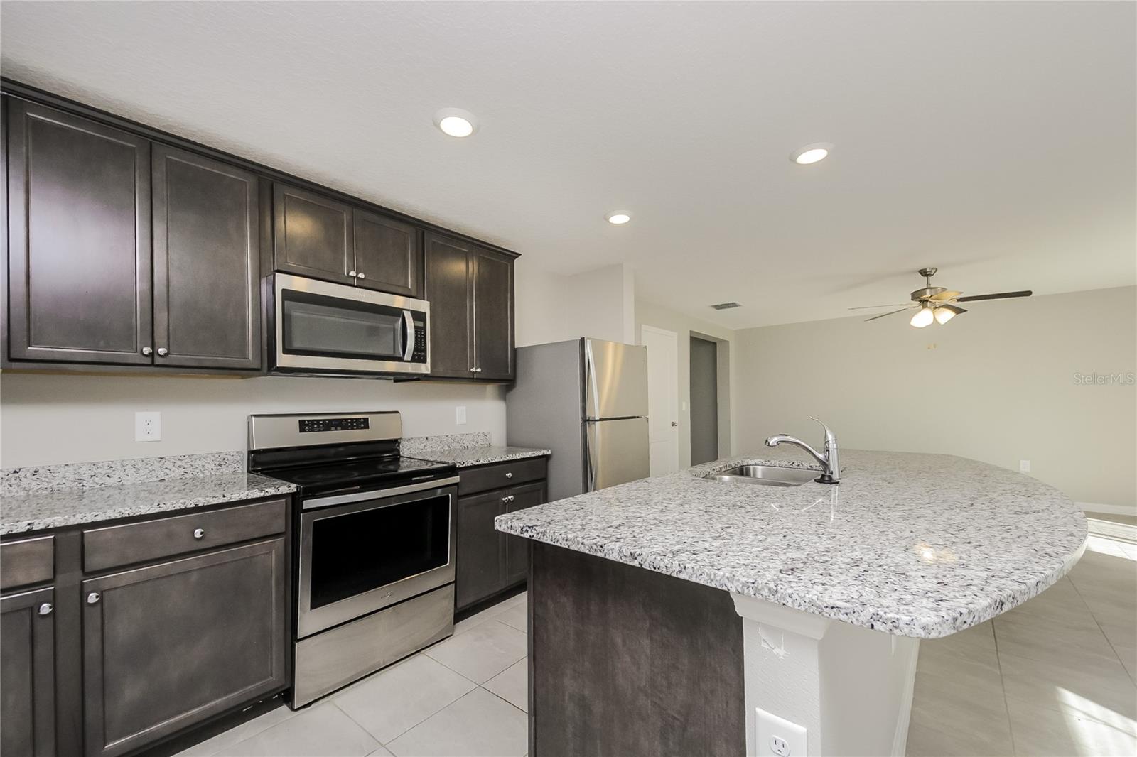 POINCIANA NBRHD 02 VILLAGE 08 - Residential Lease