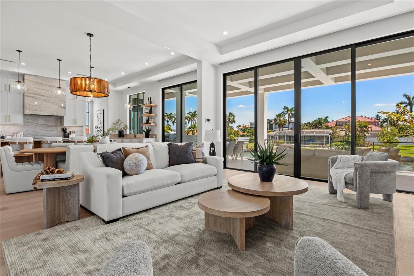 COUNTRY CLUB SHORES IV - Residential