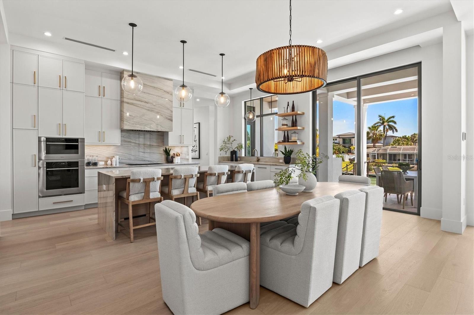COUNTRY CLUB SHORES IV - Residential