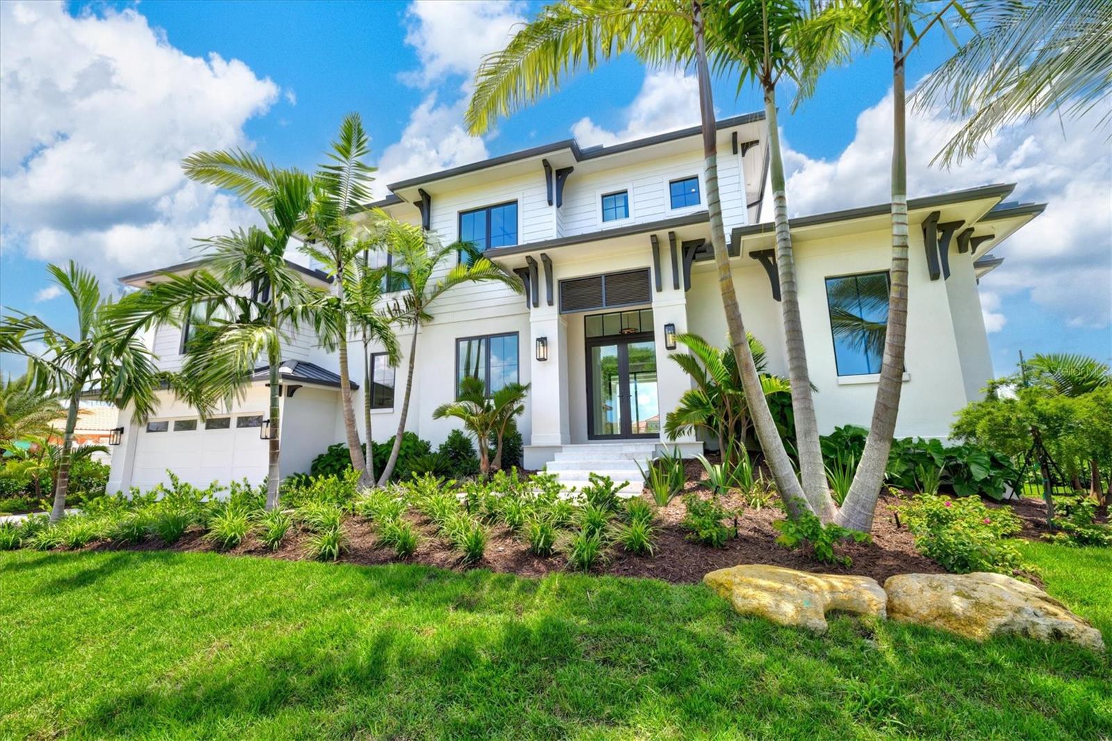 COUNTRY CLUB SHORES IV - Residential