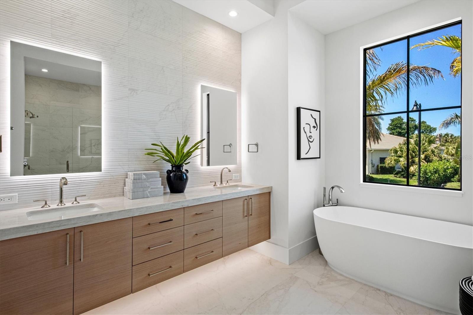 COUNTRY CLUB SHORES IV - Residential