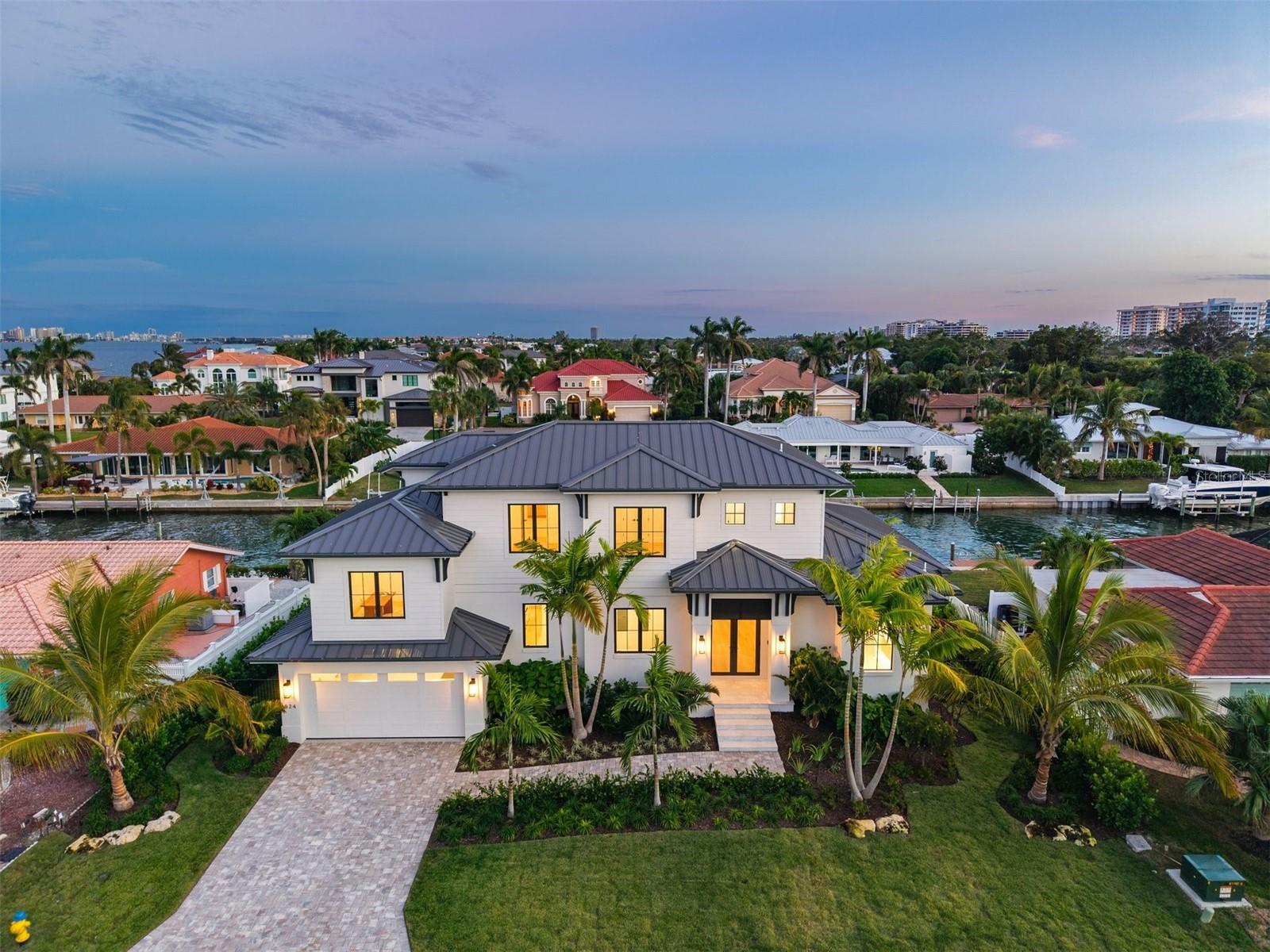 COUNTRY CLUB SHORES IV - Residential
