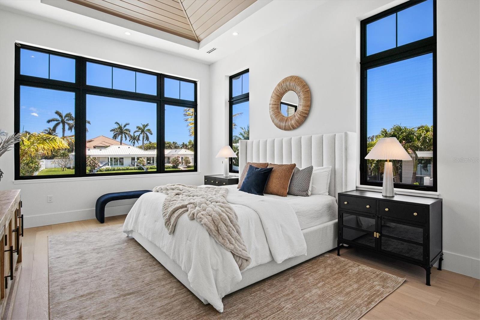 COUNTRY CLUB SHORES IV - Residential