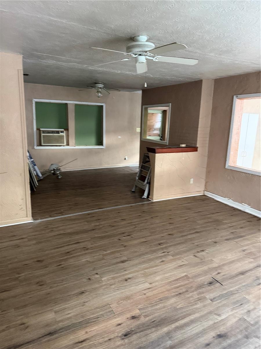 PALM PARK REP - Residential