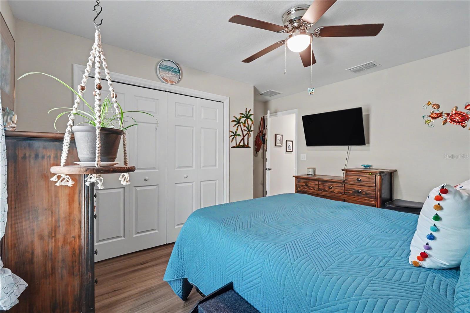 RAINBOW LAKES ESTATES - Residential