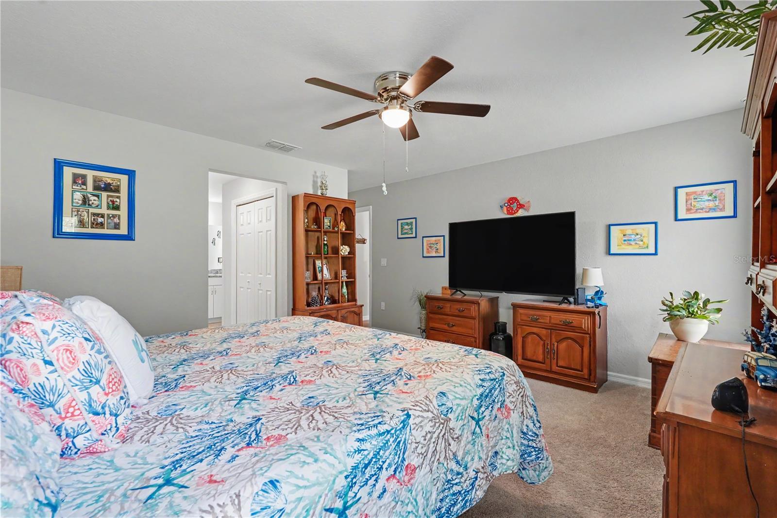 RAINBOW LAKES ESTATES - Residential