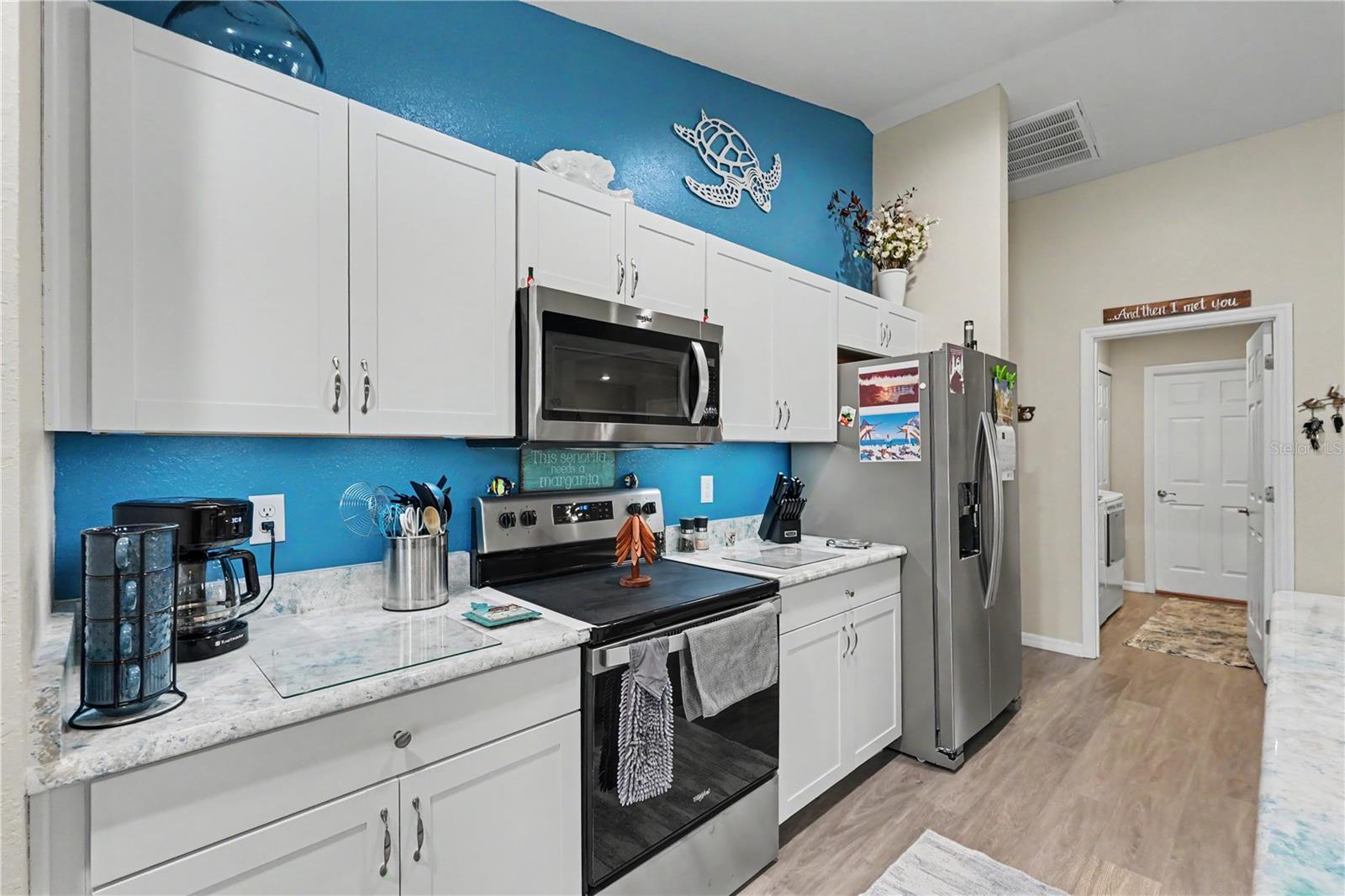 RAINBOW LAKES ESTATES - Residential