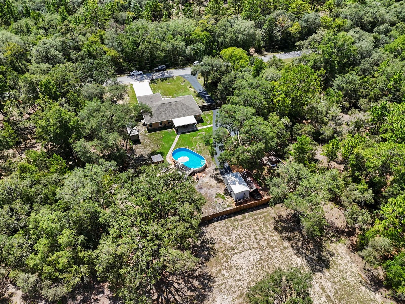 RAINBOW LAKES ESTATES - Residential