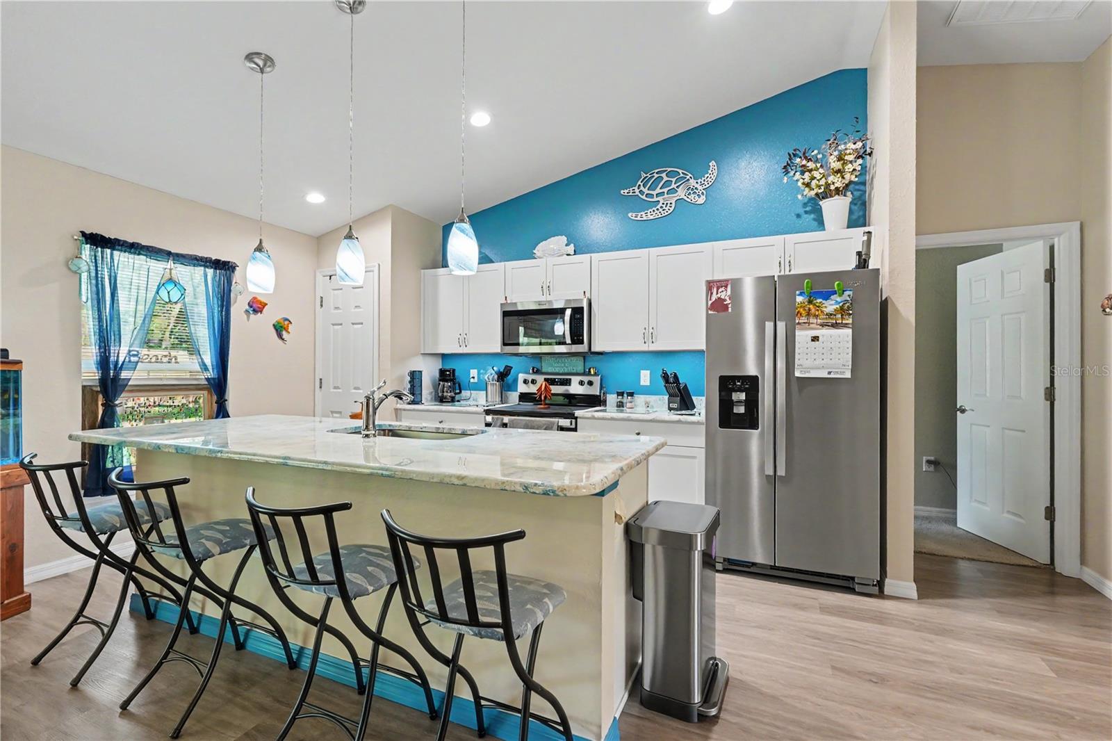 RAINBOW LAKES ESTATES - Residential