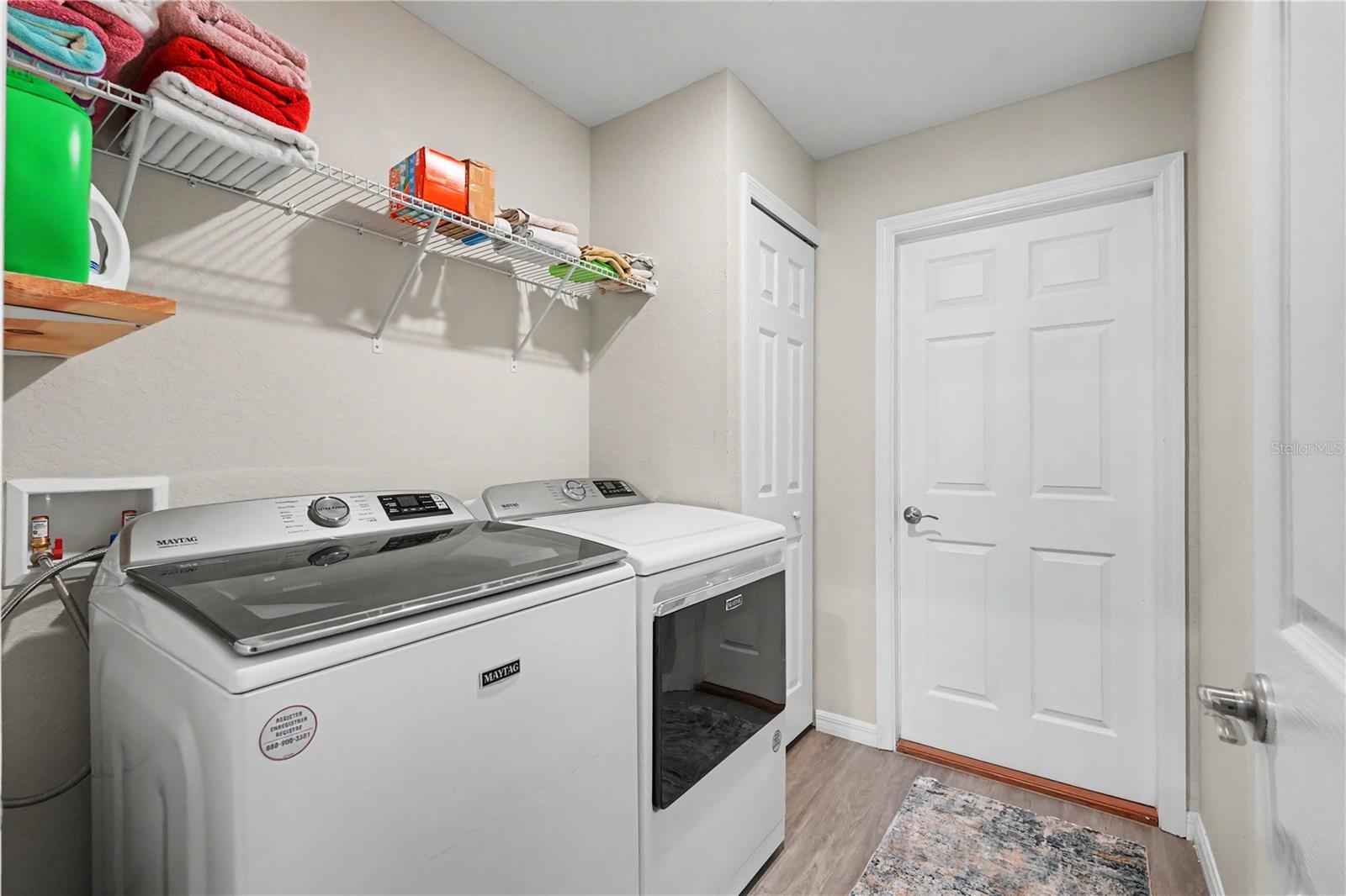 RAINBOW LAKES ESTATES - Residential