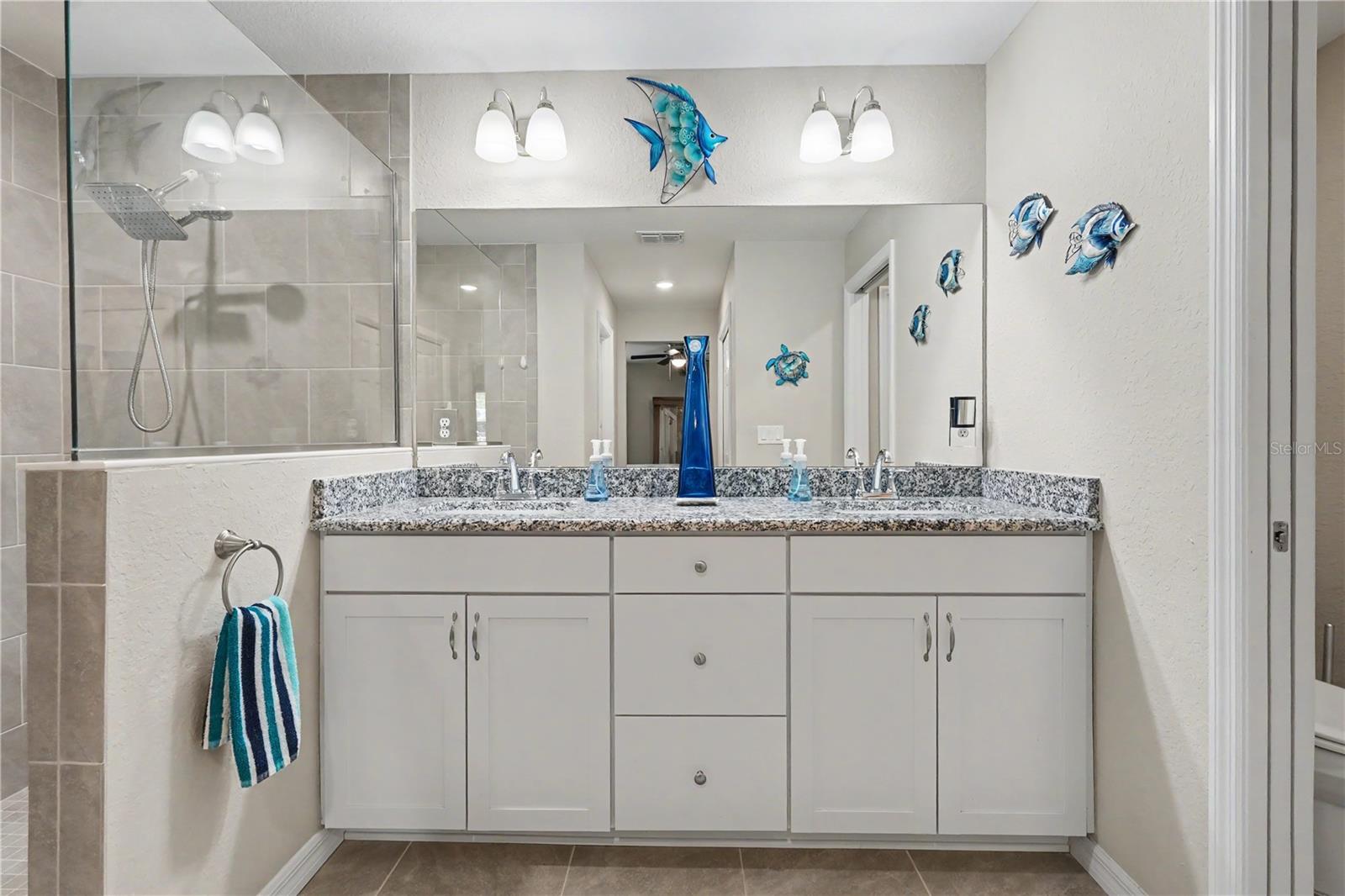 RAINBOW LAKES ESTATES - Residential