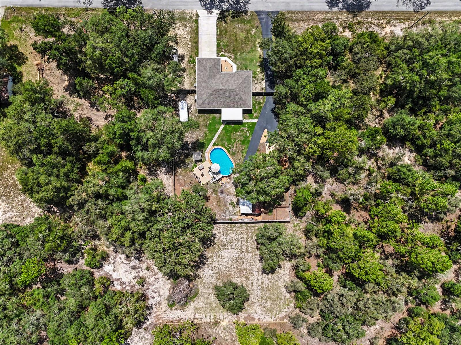 RAINBOW LAKES ESTATES - Residential