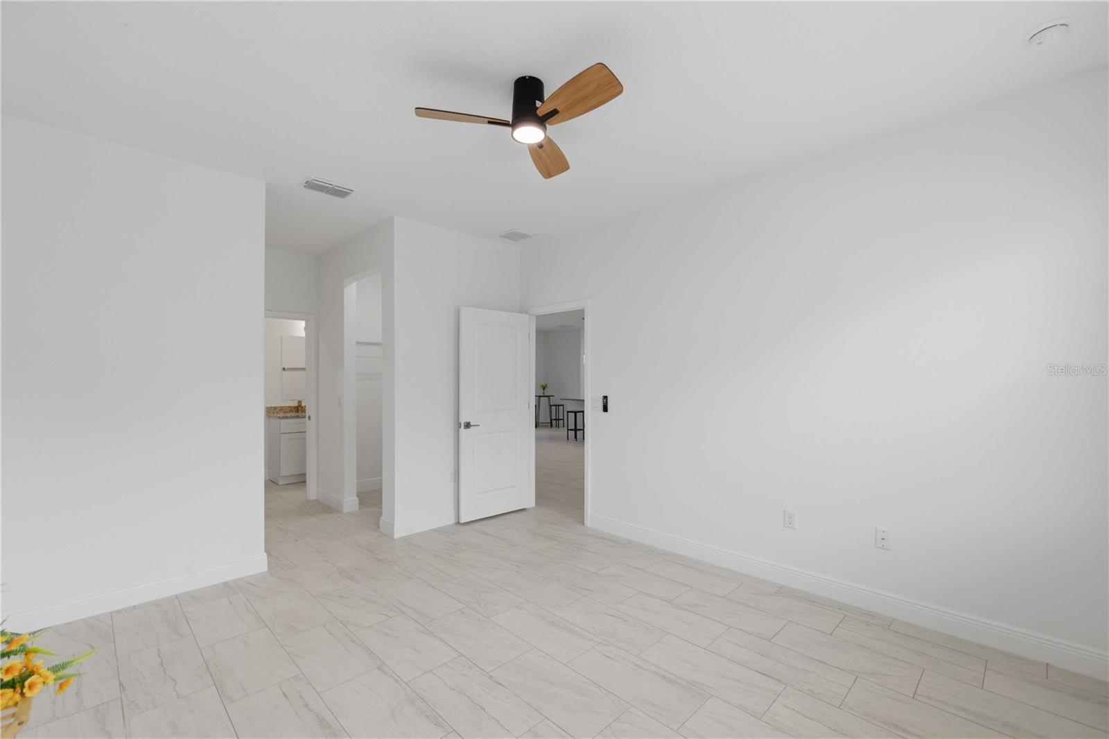 CITRUS SPGS UNIT 27 - Residential