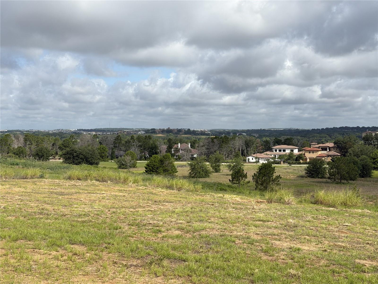 BELLA COLLINA HILLTOP - Land