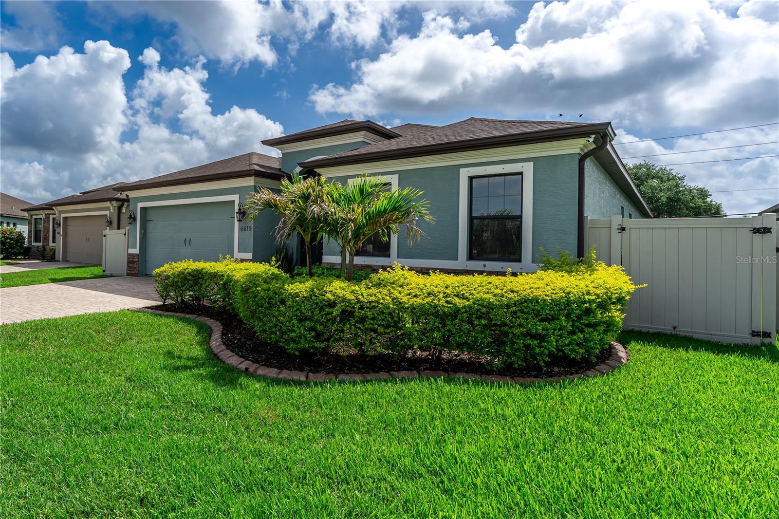 FIDDLERS CREEK - Residential