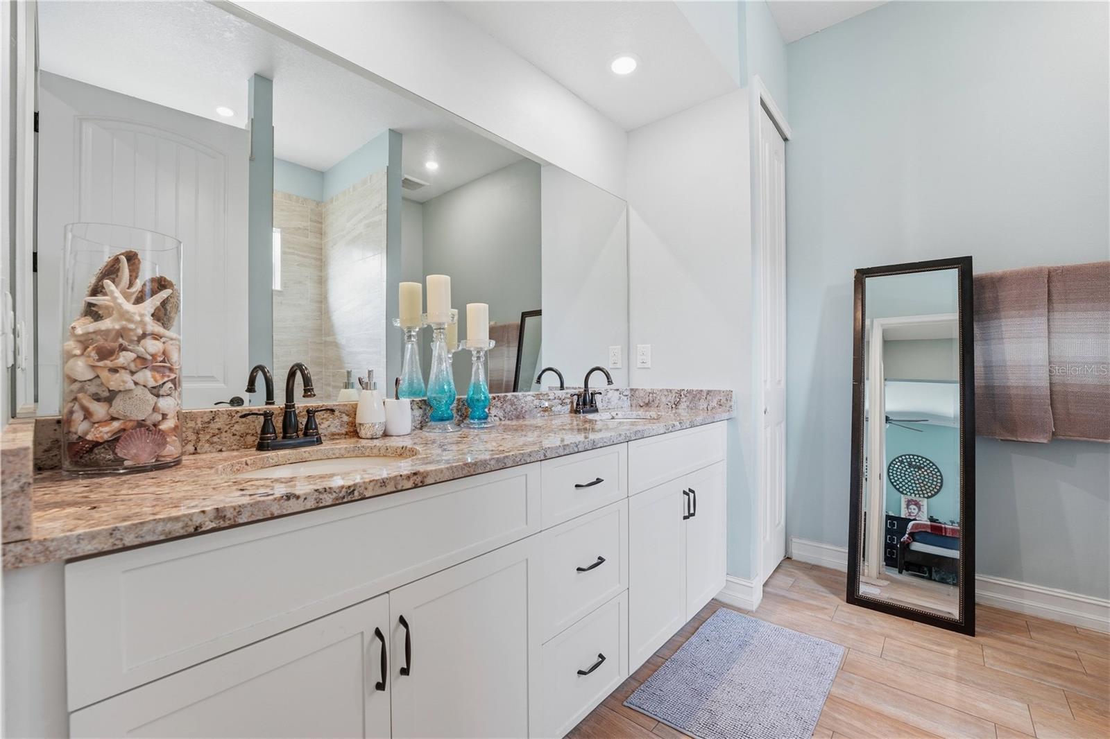 FIDDLERS CREEK - Residential