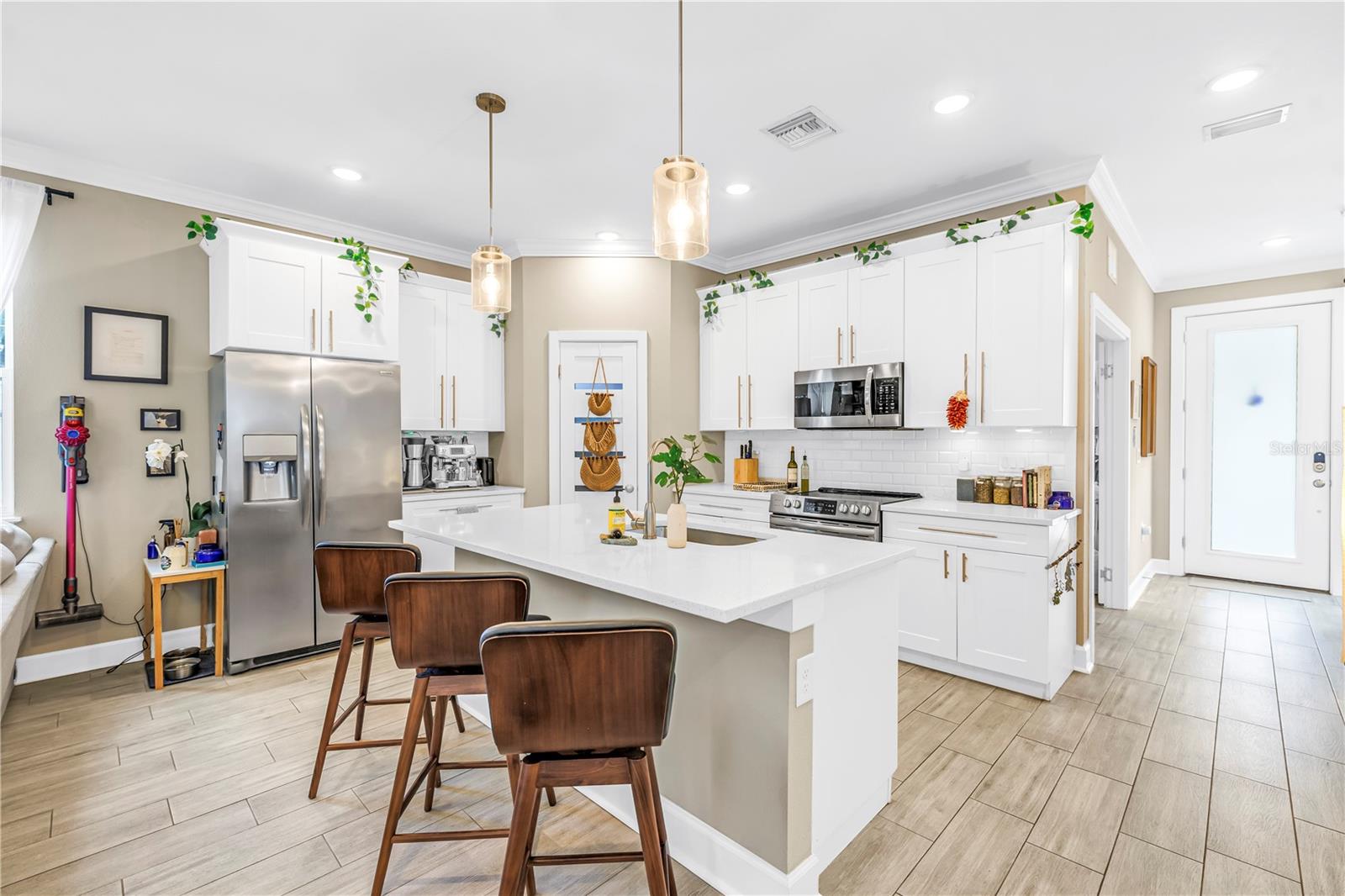 ARCADIA ANNEX - Residential