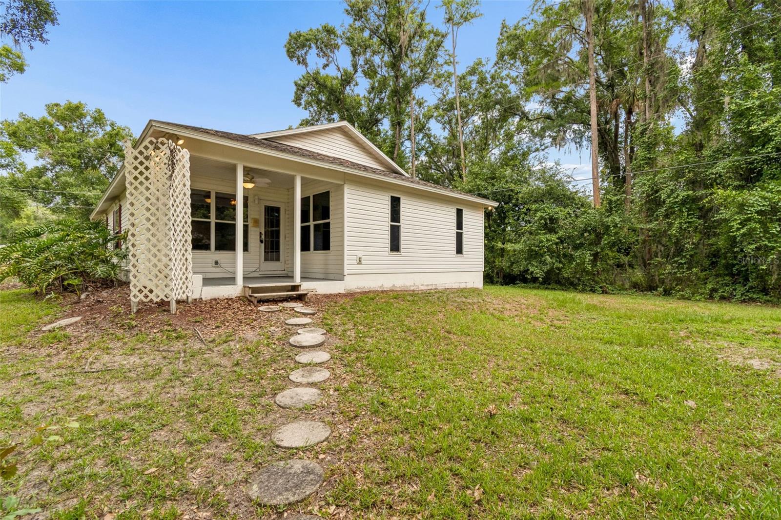CRYSTAL LAKES REV - Residential
